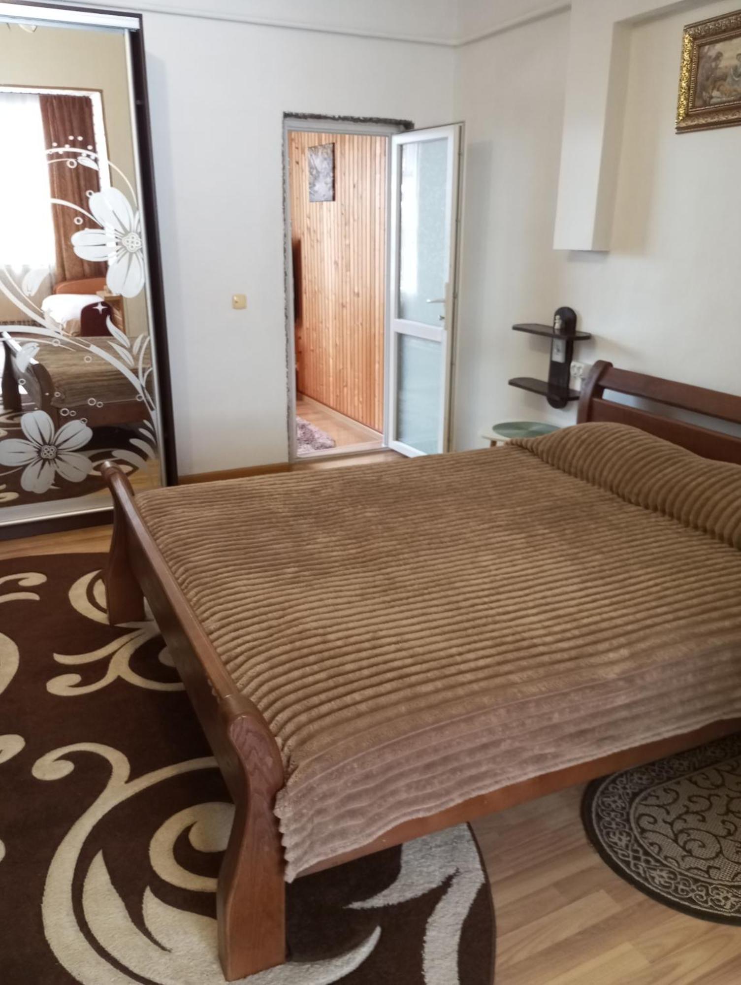 Apartment карпатські ночі чан на території